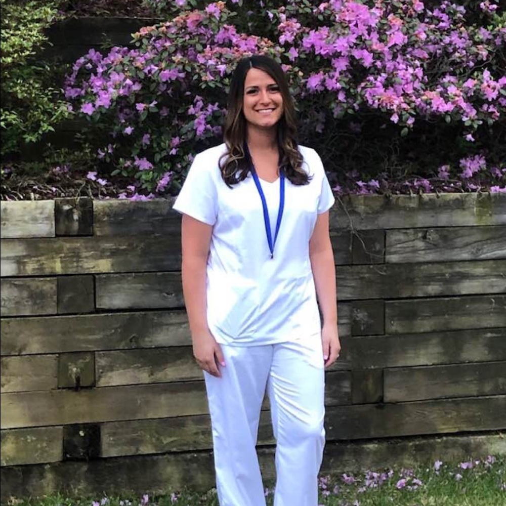 Meet your Posher, Angie